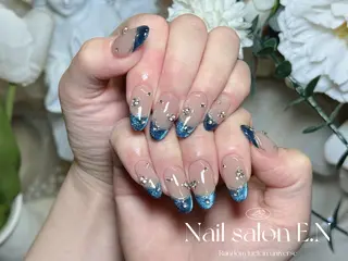 ネイル E.N🦋 長さ出し/持ち込みのネイルデザイン
