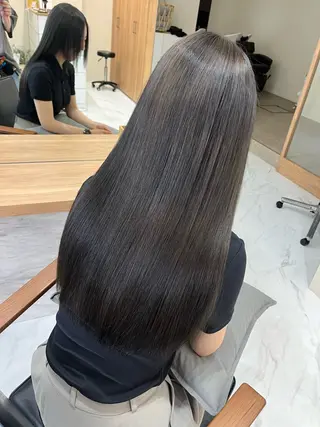 ロング 優月/カラー特化 西宮/夙川のヘアスタイル