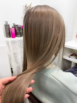 ロング カラー 韓国ヘア🤍髪質改善 🇰🇷AKANEのヘアスタイル