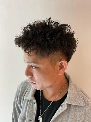 パーマ メンズ 柳澤 和也のヘアスタイル