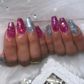 ネイル MADIA所属・MADIA RUNAのネイルデザイン