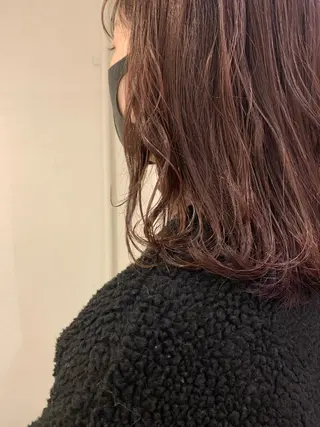 ミディアム カラー gotoday　shaire　saron所属・miu. ボブ/透け感カラーのヘアスタイル