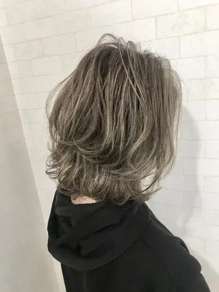ミディアム カラー 神野 雅樹のヘアスタイル