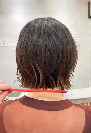 ショート カラー 浦和Lond 山本賢人のヘアスタイル