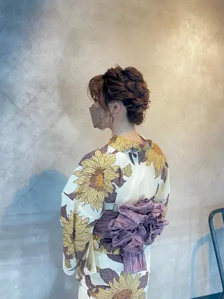 ヘアアレンジ KISS SWAN所属・B E C H I C O〔べち子〕のヘアスタイル