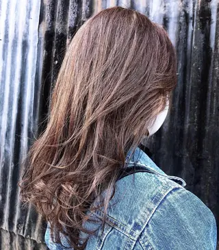 ロング YAP！HAIR所属・YAP！HAIR トコツメアヤノのヘアスタイル