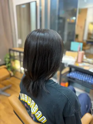 セミロング カラー カネコ ナナミのヘアスタイル