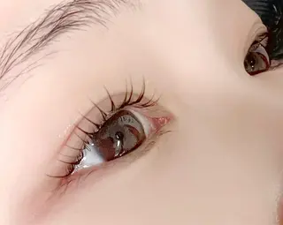 マツエク・マツパ &me beautyのネイルデザイン