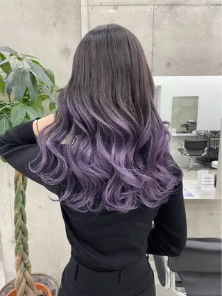 カラー 服部 しおんのヘアスタイル