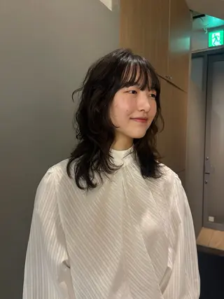 セミロング パーマ hanaka aのヘアスタイル