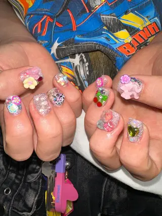 ネイル 個性派ネイル 🌼 ハルカ ♡のマツエク・マツパデザイン