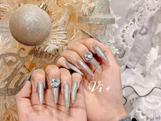 ネイル ✨Nailsalon Vi+✨のネイルデザイン
