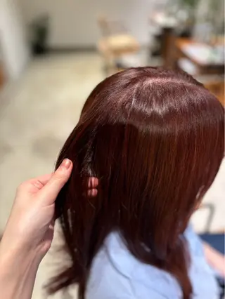 ロング カラー PARAISO南公園店所属・パライソ南公園店小嶋 さつきのヘアスタイル