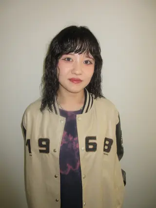 ミディアム カラー パーマ ボブ/個性派🪽🍀 堀内志茉のヘアスタイル