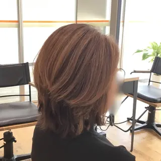 ミディアム カラー 滝口 瑞季のヘアスタイル