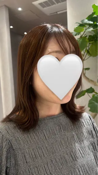 ミディアム カラー SALOWIN 新宿三丁目me+所属・レイヤー/ボブ/ 髪質改善/石井ハルカのヘアスタイル