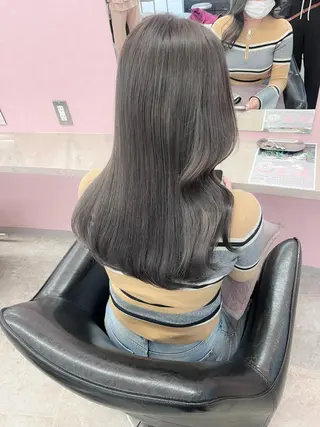 カラー MATTY azusaのヘアスタイル