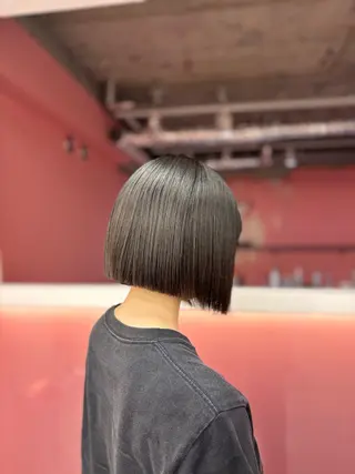 ショート 田中麻鈴/ハイトーン /ミルクティーのヘアスタイル