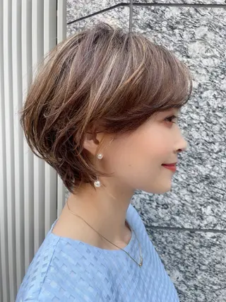 カラー Nakashima Akiのヘアスタイル