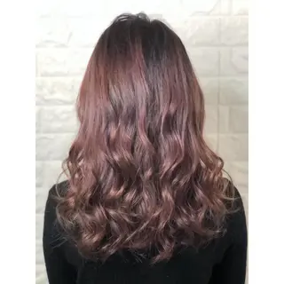 セミロング カラー KIZU 髪質改善 オカルト怪談のヘアスタイル