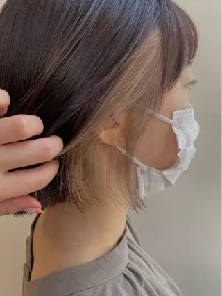 ミディアム カラー 藤原 侑香のヘアスタイル