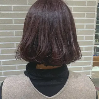 ミディアム 潟上 菜摘のヘアスタイル