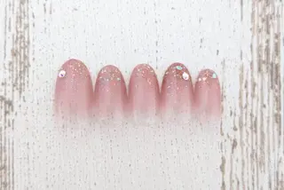 ネイル nail salon shiki 平塚店所属・🌈 shihoのネイルデザイン