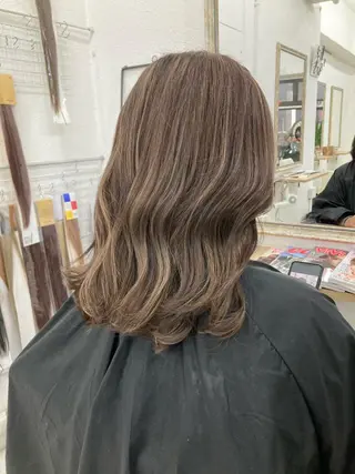 カラー 宇田川 直輝のヘアスタイル