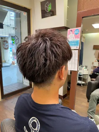 ショート OZON所属・⚡️メンズヘア専門 一瀬の眉毛・アイブロウイメージ