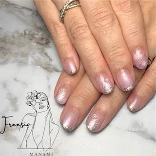 ネイル freesia Manamiのネイルデザイン