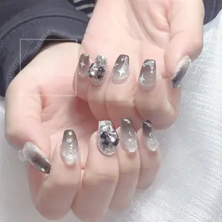 ネイル moe自宅ネイルサロン所属・萌 自宅ネイルサロンのネイルデザイン