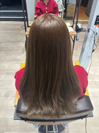 ロング Maki /カラー/ブリーチのヘアスタイル