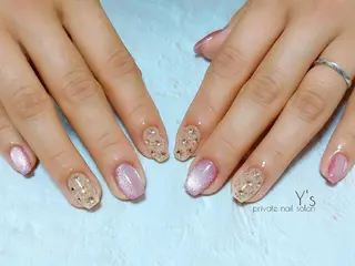 ネイル YUMI NAGAI  のネイルデザイン