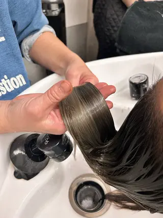 🌻スパニスト リョーセイ🌻のヘアスタイル