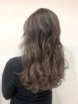 カラー 東梅田エリアカラー ヘアセットNo. 1のヘアスタイル