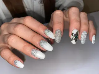 ネイル 表参道colore所属・表参道colore店 REICAのネイルデザイン