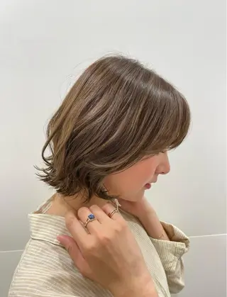 ミディアム カラー goshima nagisaのヘアスタイル