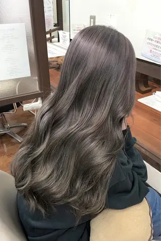 ロング カラー ヘアメイクオレンジ　tre所属・隈本 崇真のヘアスタイル