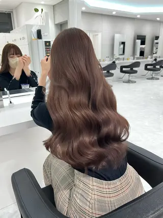 ロング カラー ヘアアレンジ レイヤーカット/トレ ンド🎀Saki🎀のヘアスタイル