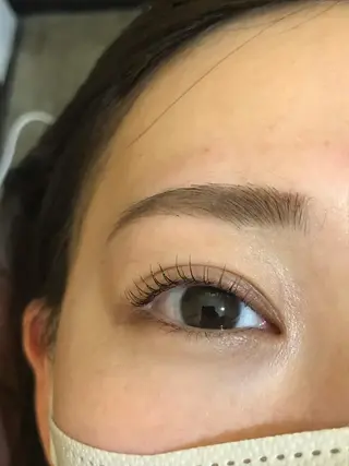 マツエク・マツパ アイブロウ Cure所属・三澤 朱里の眉毛・アイブロウイメージ