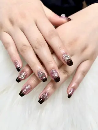 ネイル リラネイル Aikenのネイルデザイン