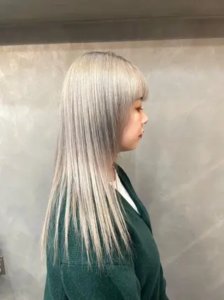 ロング カラー TNB TOKYO所属・Insta 指名 No.1KURUMIのヘアスタイル
