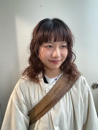 ミディアム パーマ Toiro 横浜所属・🎀レイヤー/パーマ カラー/ai🎀のヘアスタイル