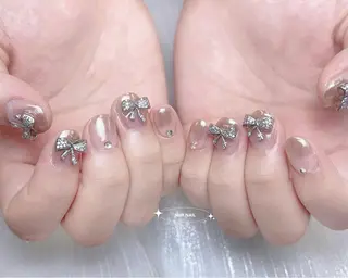 ネイル RINA 🤍のネイルデザイン