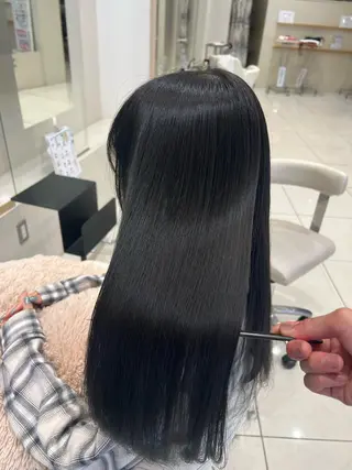 ロング 👑顔周り韓国風 レイヤーSHUTOのヘアスタイル