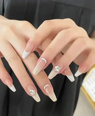 ネイル 清水 美佳のネイルデザイン