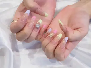 ネイル 瓜坂 実桜のネイルデザイン