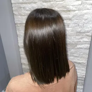 ミディアム カラー miloc那覇 MIKUのヘアスタイル