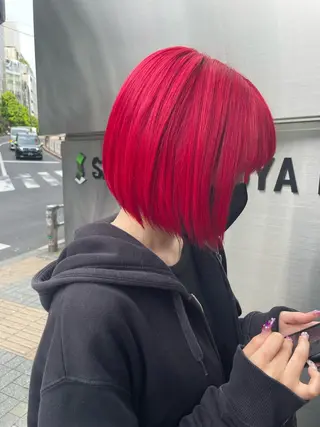 カラー ホワイト&レイヤーカ ットエクステ長畠俊輔のヘアスタイル