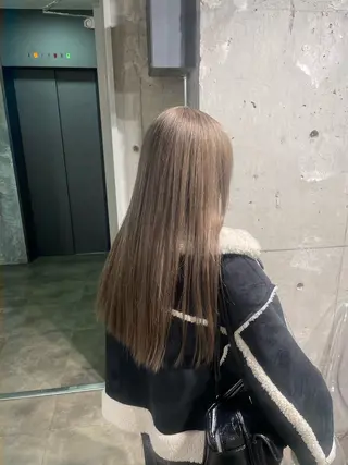 カラー 🤍ベージュ/透明感 韓国ヘア/まりん🤍のヘアスタイル